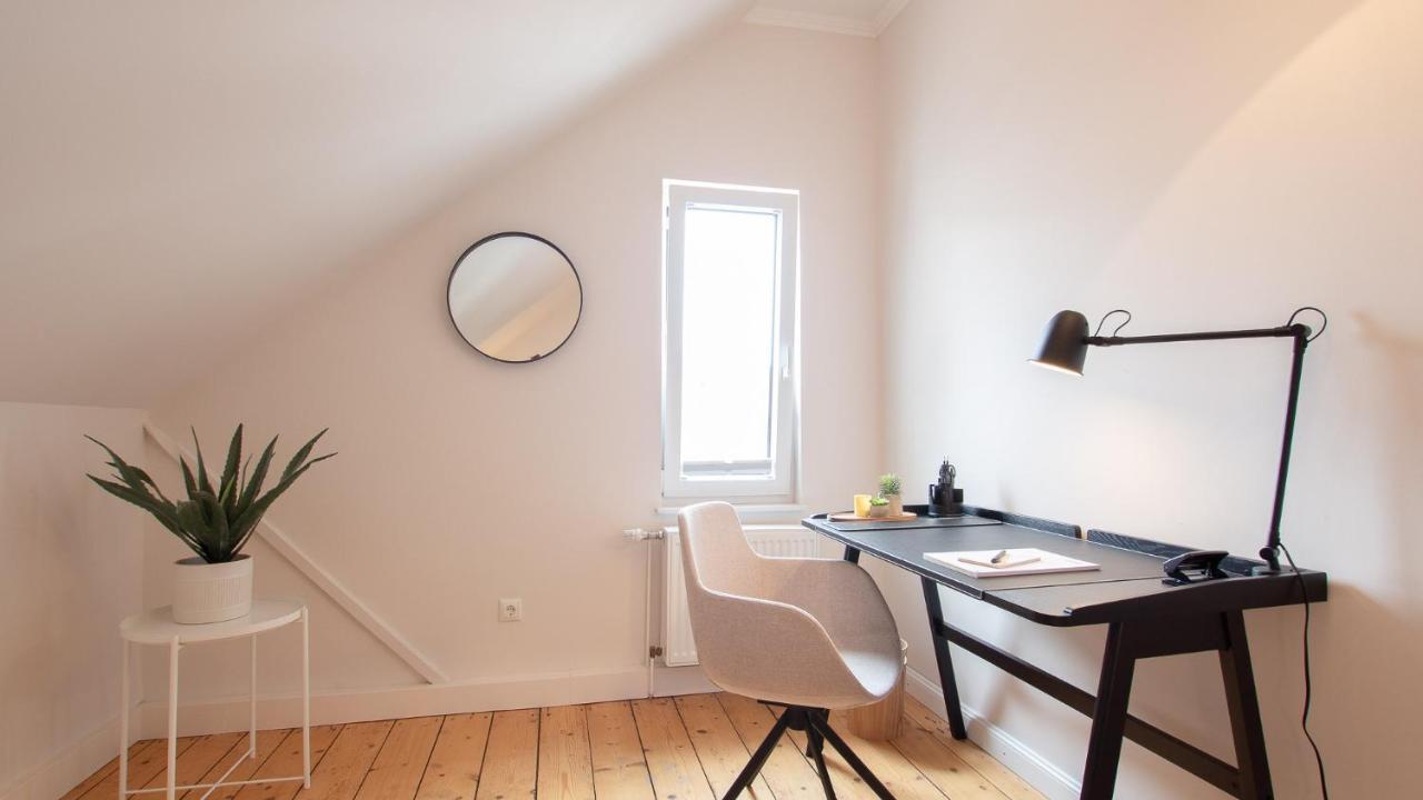 Stilvoll Wohnen In Der Kaiserlichen Post Apartment Westerstede
